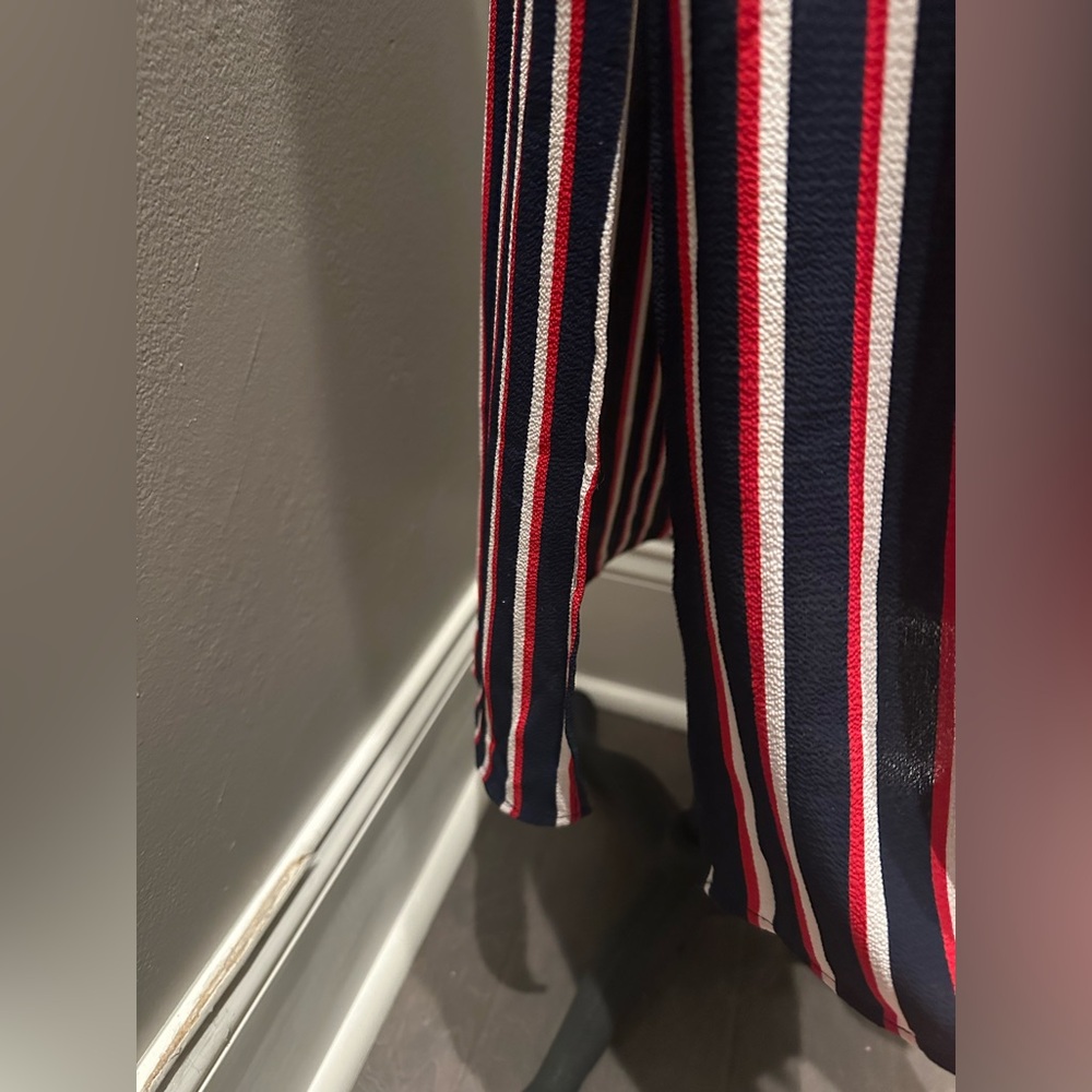 Juniors - Monteau Navy/Red Striped Dress w/Lace Accents EUC - Picture 6 of 11